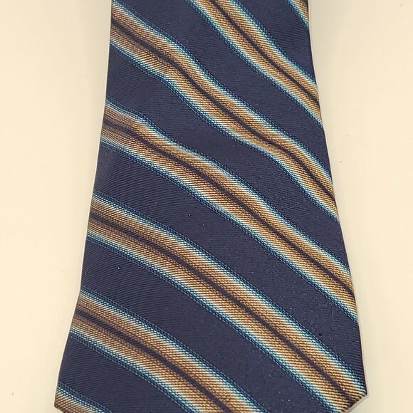 Penguin The Original 100% Silk Tie - Picture 2 of 6